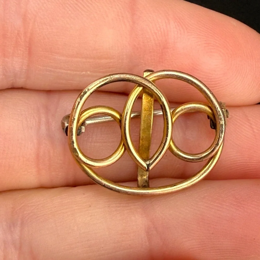 Vintage Gold Filled Brooch Knot Pocket Watch Pin